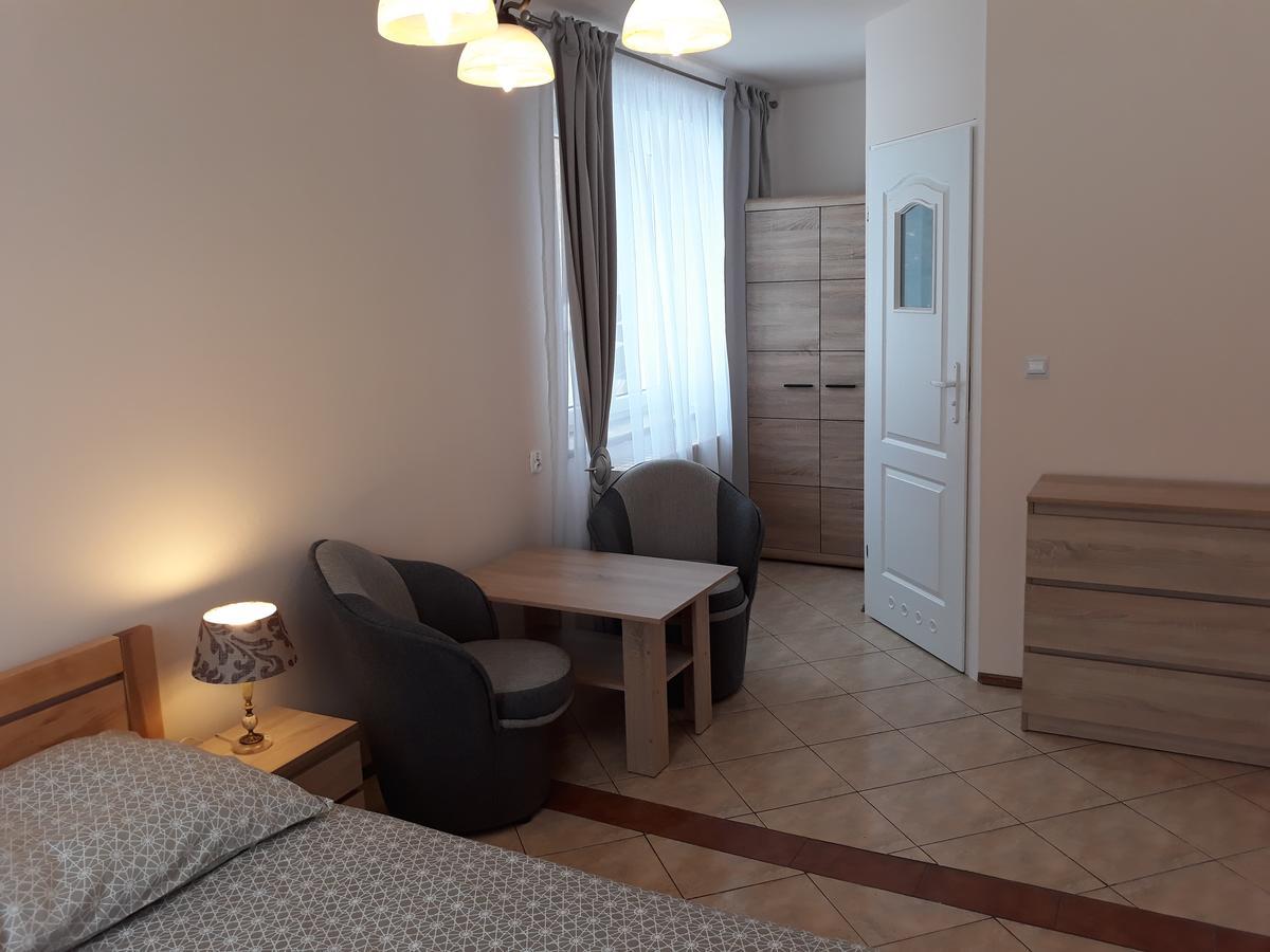 Domki , Pokoje Goscinne Ustronie Zwierzyniec Exterior foto
